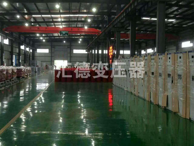 张掖变压器车间一角